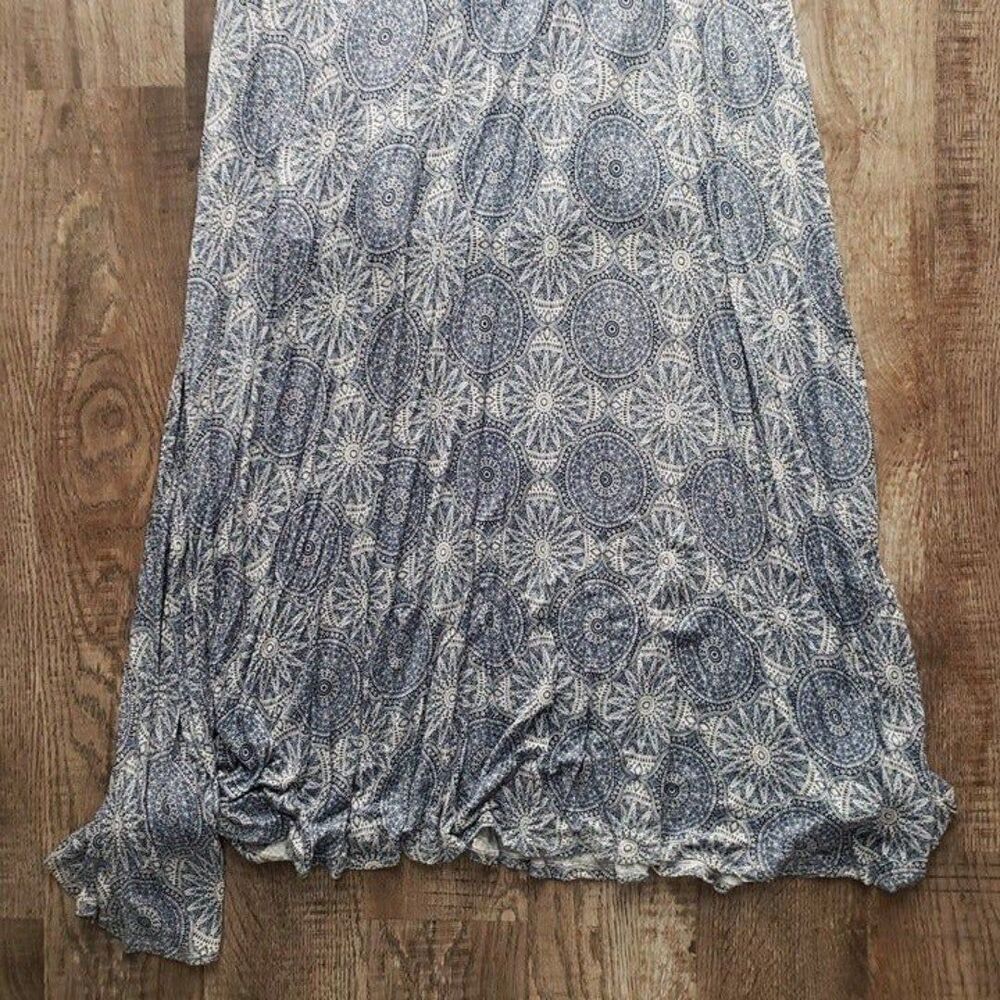 Torrid Medallion Jersey Maxi Dress - Picture 4 of 5